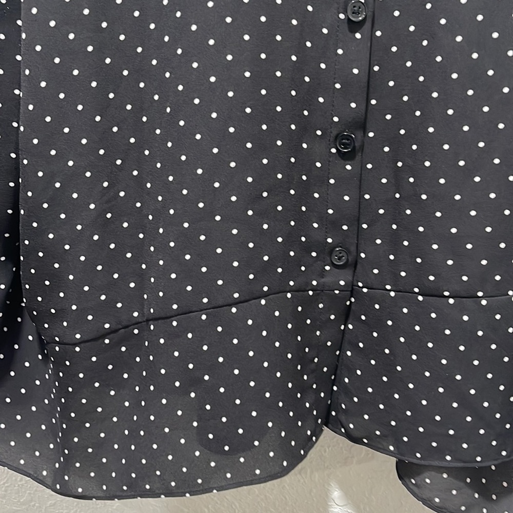 Chico's womens black with dots long sleeve blouse size 3 GUC - Picture 5 of 13